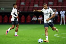 雷火亚洲电竞平台：如果有30个的幸，你们说羽毛球的价格会怎么样？.